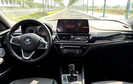 BMW 1 серия, 2022 год, 1 930 000 рублей, 5 фотография