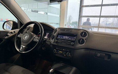 Volkswagen Tiguan I, 2015 год, 1 015 000 рублей, 8 фотография
