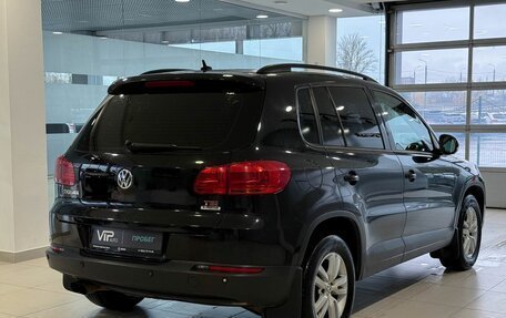 Volkswagen Tiguan I, 2015 год, 1 015 000 рублей, 6 фотография