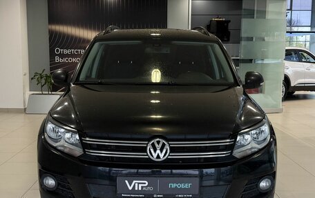 Volkswagen Tiguan I, 2015 год, 1 015 000 рублей, 2 фотография