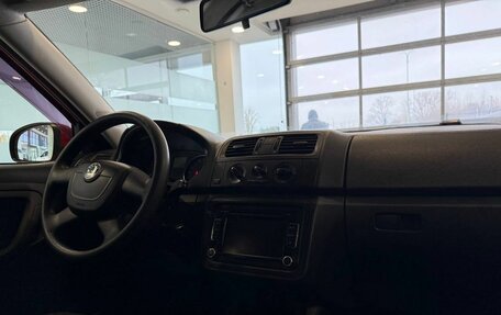 Skoda Fabia II, 2011 год, 675 000 рублей, 8 фотография