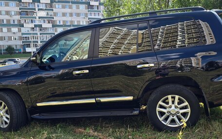 Toyota Land Cruiser 200, 2013 год, 3 650 000 рублей, 3 фотография