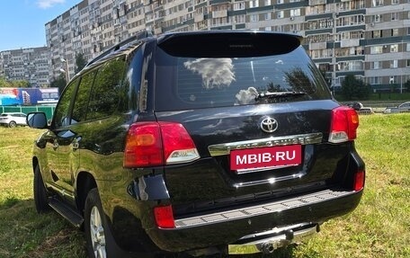 Toyota Land Cruiser 200, 2013 год, 3 650 000 рублей, 4 фотография