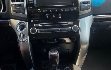 Toyota Land Cruiser 200, 2013 год, 3 650 000 рублей, 14 фотография