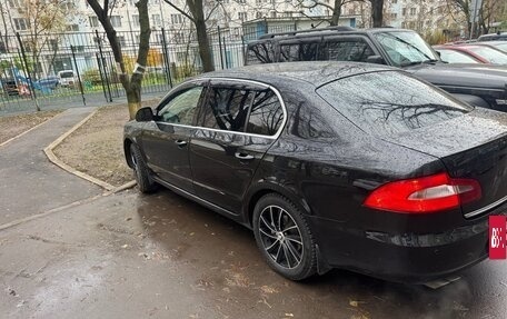 Skoda Superb III рестайлинг, 2011 год, 1 150 000 рублей, 4 фотография