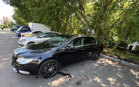 Skoda Superb III рестайлинг, 2011 год, 1 150 000 рублей, 16 фотография