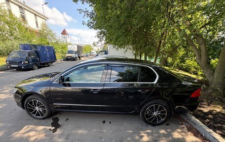 Skoda Superb III рестайлинг, 2011 год, 1 150 000 рублей, 17 фотография