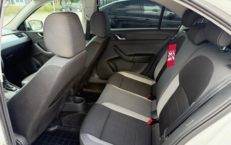 Skoda Rapid I, 2016 год, 999 000 рублей, 12 фотография