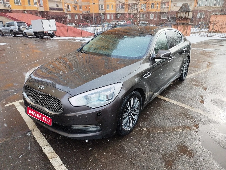 KIA Quoris I рестайлинг 2, 2015 год, 1 350 000 рублей, 1 фотография