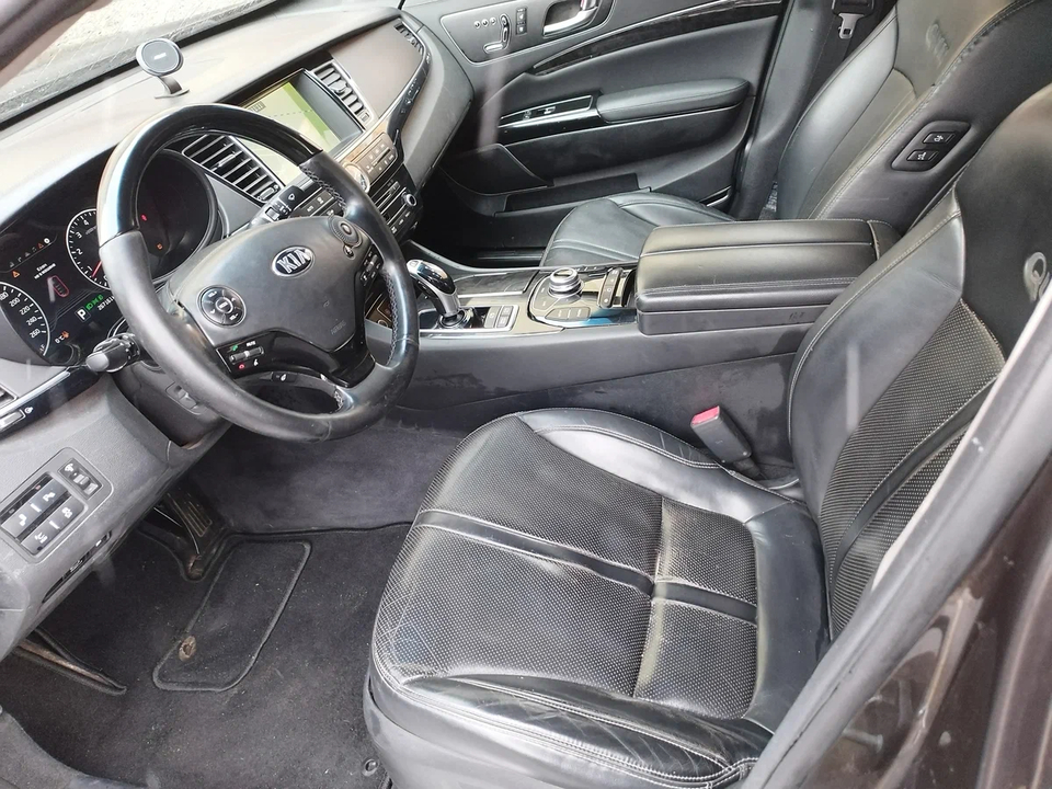 KIA Quoris I рестайлинг 2, 2015 год, 1 350 000 рублей, 9 фотография