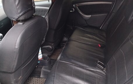 Renault Duster I рестайлинг, 2017 год, 1 300 000 рублей, 7 фотография