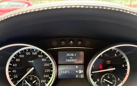 Mercedes-Benz GL-Класс, 2012 год, 2 450 000 рублей, 7 фотография