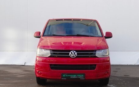 Volkswagen Caravelle T5, 2013 год, 1 570 000 рублей, 2 фотография