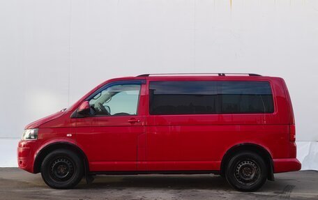 Volkswagen Caravelle T5, 2013 год, 1 570 000 рублей, 8 фотография