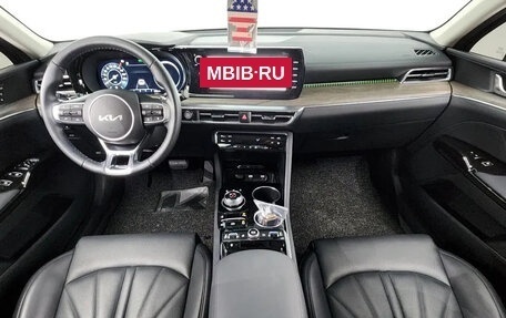 KIA K5, 2022 год, 1 715 000 рублей, 9 фотография