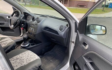 Ford Fiesta, 2007 год, 375 000 рублей, 23 фотография