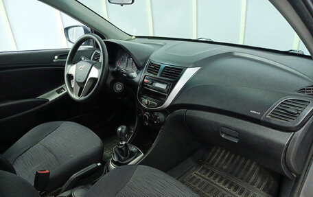 Hyundai Solaris II рестайлинг, 2014 год, 740 000 рублей, 13 фотография