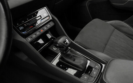 Skoda Karoq I, 2021 год, 2 430 000 рублей, 16 фотография