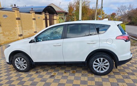 Toyota RAV4, 2017 год, 2 350 000 рублей, 8 фотография