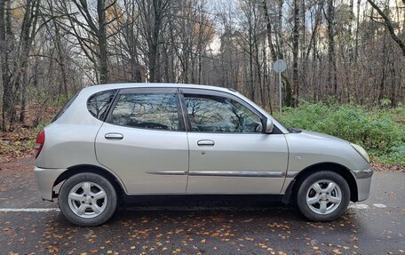 Toyota Duet, 2001 год, 350 000 рублей, 4 фотография