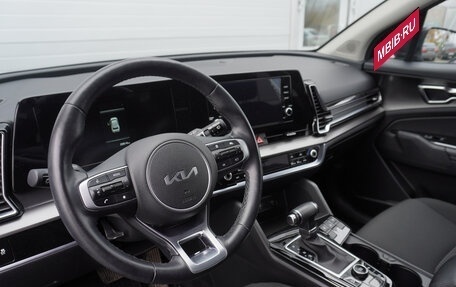 KIA Sportage IV рестайлинг, 2023 год, 3 399 000 рублей, 10 фотография