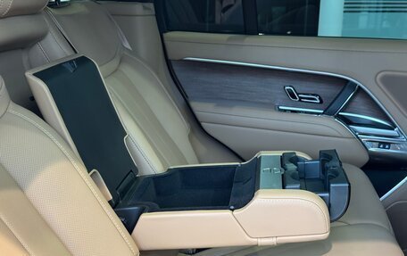 Land Rover Range Rover IV рестайлинг, 2025 год, 22 000 000 рублей, 20 фотография
