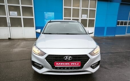 Hyundai Solaris II рестайлинг, 2018 год, 1 350 000 рублей, 5 фотография