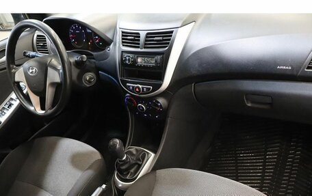 Hyundai Solaris II рестайлинг, 2014 год, 615 000 рублей, 5 фотография