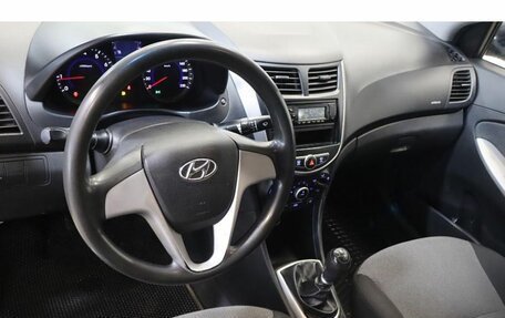 Hyundai Solaris II рестайлинг, 2014 год, 615 000 рублей, 6 фотография