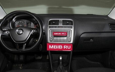 Volkswagen Polo VI (EU Market), 2019 год, 1 360 000 рублей, 7 фотография