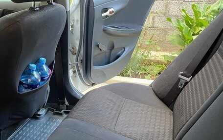 Toyota Corolla, 2012 год, 650 000 рублей, 18 фотография