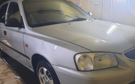 Hyundai Accent II, 2004 год, 305 000 рублей, 3 фотография