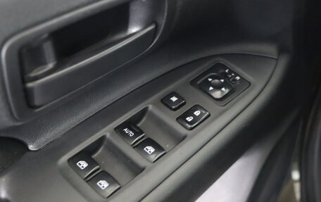 Mitsubishi Outlander III рестайлинг 3, 2017 год, 1 819 990 рублей, 15 фотография