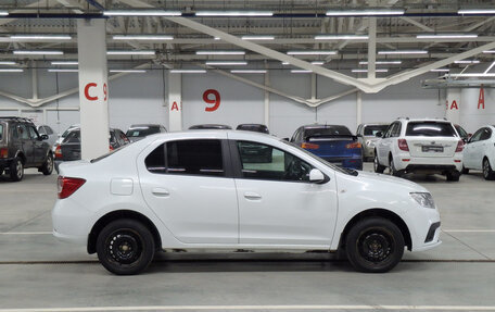 Renault Logan II, 2018 год, 639 000 рублей, 8 фотография