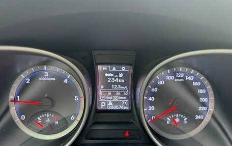 Hyundai Santa Fe III рестайлинг, 2013 год, 1 850 000 рублей, 13 фотография