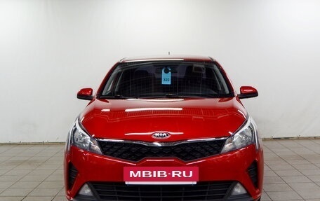 KIA Rio IV, 2020 год, 1 530 000 рублей, 6 фотография
