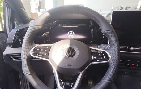 Volkswagen Golf VIII, 2025 год, 3 200 050 рублей, 6 фотография