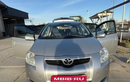 Toyota Auris II, 2007 год, 850 000 рублей, 1 фотография