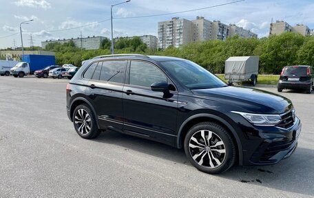 Volkswagen Tiguan II, 2022 год, 4 790 000 рублей, 3 фотография