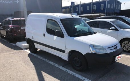 Peugeot Partner II рестайлинг 2, 2005 год, 250 000 рублей, 2 фотография