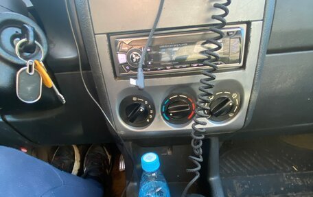 Peugeot Partner II рестайлинг 2, 2005 год, 250 000 рублей, 9 фотография