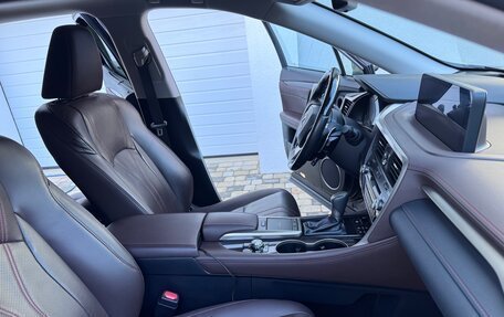 Lexus RX IV рестайлинг, 2019 год, 5 990 000 рублей, 13 фотография