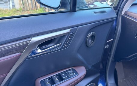 Lexus RX IV рестайлинг, 2019 год, 5 990 000 рублей, 15 фотография