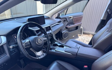 Lexus RX IV рестайлинг, 2019 год, 5 990 000 рублей, 14 фотография