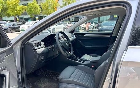 Skoda Superb, 2023 год, 2 199 832 рублей, 11 фотография