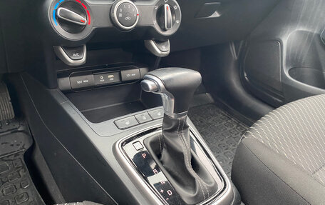 KIA Rio IV, 2018 год, 1 299 000 рублей, 7 фотография