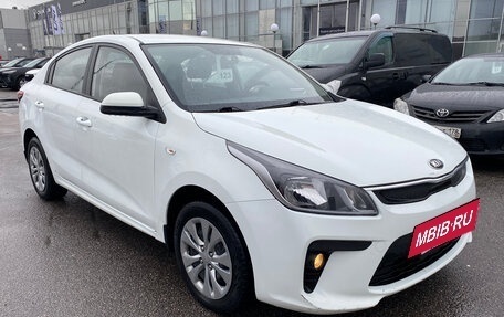 KIA Rio IV, 2018 год, 1 299 000 рублей, 4 фотография