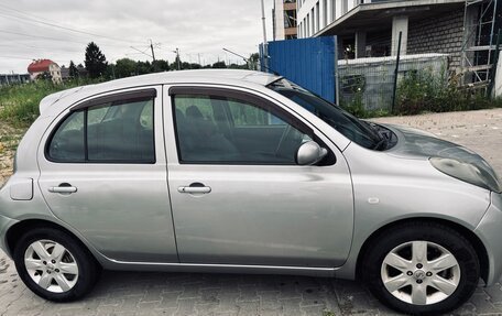 Nissan Micra III, 2004 год, 385 000 рублей, 3 фотография