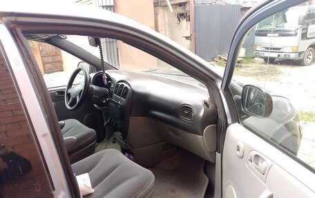 Dodge Caravan IV, 2005 год, 550 000 рублей, 2 фотография