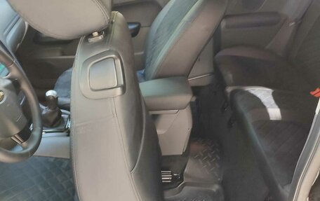 Ford Focus II рестайлинг, 2006 год, 590 000 рублей, 19 фотография